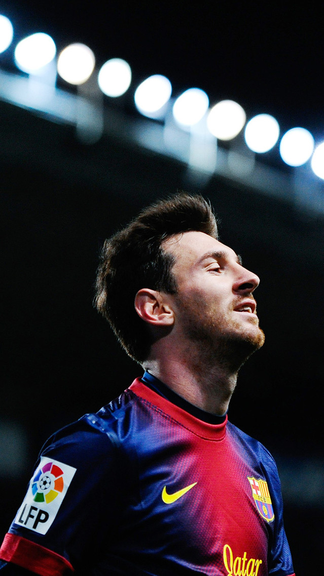 关于足球的手机壁纸,适合手机足球动态壁纸