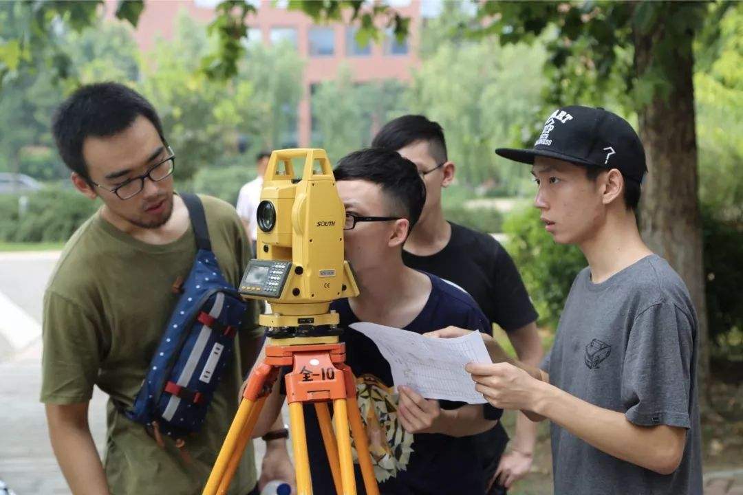 清华大学土木工程考研最好方向,土木工程房建方向考研什么方向好