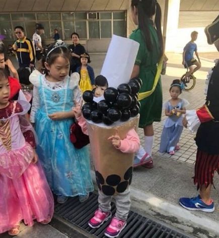 不给糖就捣蛋跟万圣节的关系,光遇万圣节快乐不给糖就捣蛋