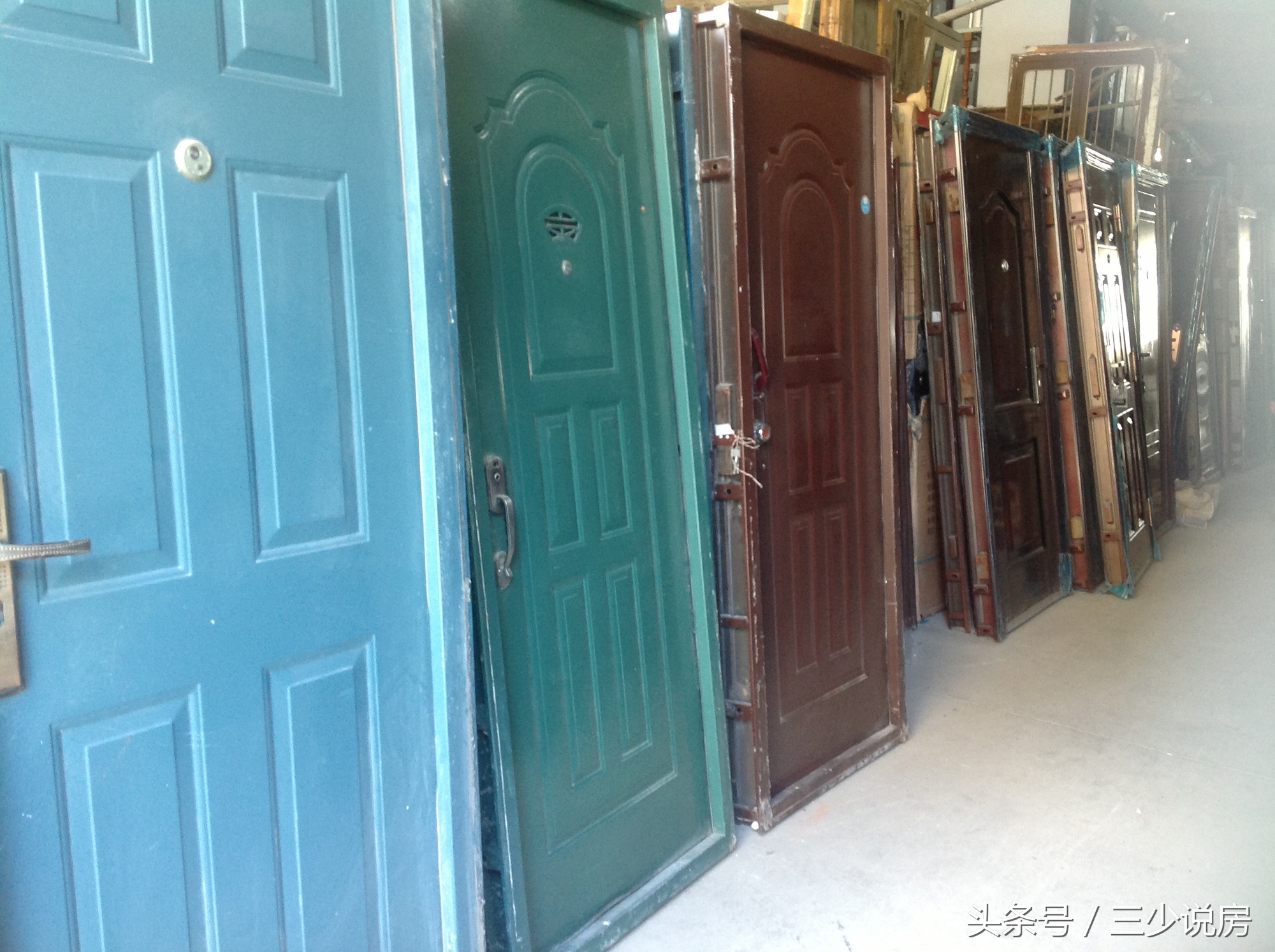 房门用什么材料的门最好,房门价格一般多少