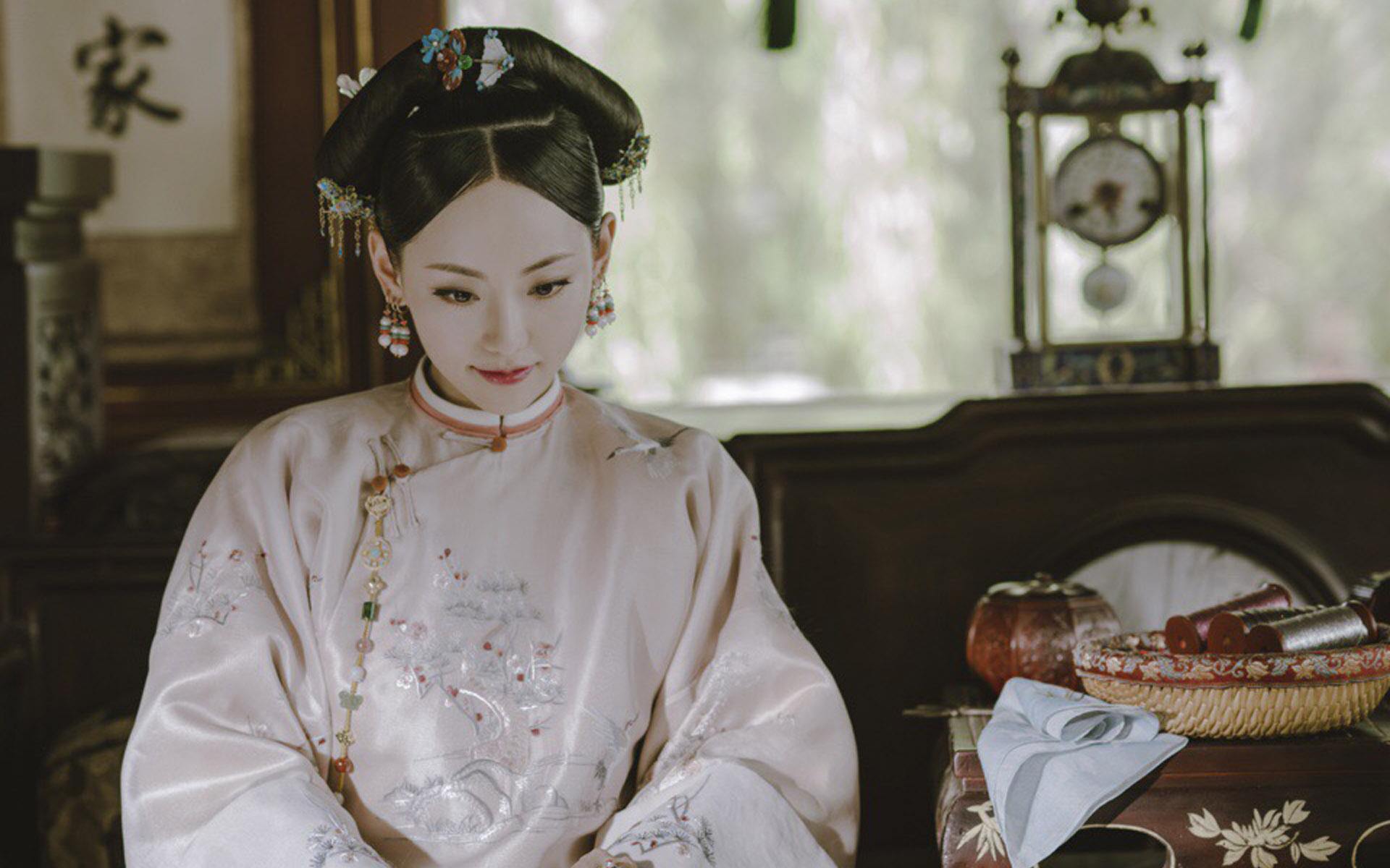 张嘉倪花开半夏经典影视片段,花开半夏张嘉倪扮演什么角色