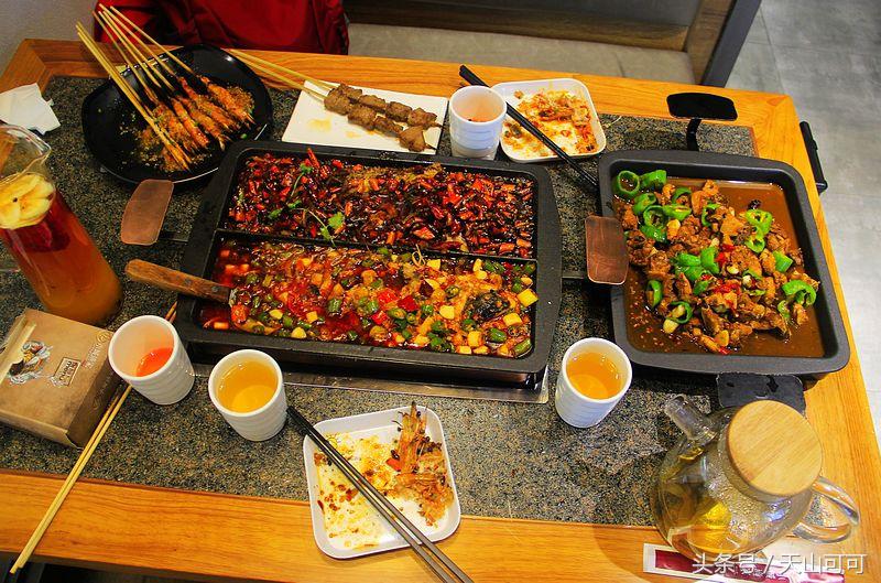 乌鲁木齐新疆传统烤鱼,新疆烤鱼哪种鱼好吃