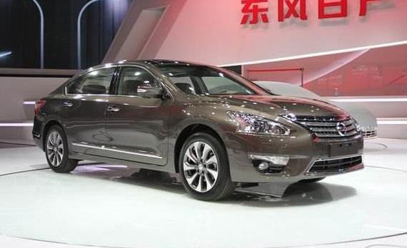 2011日产天籁2.5v6二手车,2010年东风日产天籁2.5讲解