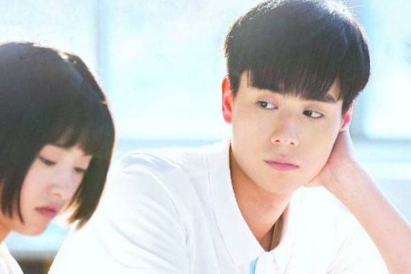 女生对男生说对不起高情商怎么回,女生说不合适男生说尊重你的选择