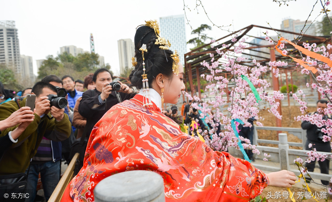 鲍鹏山生存还是毁灭赏析,鲍鹏山在我们无路可走的时候