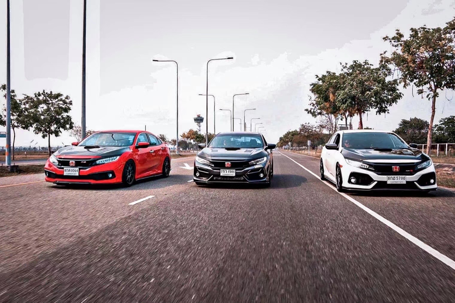 两厢版十代思域改装 (十代思域改装外观最佳案例)