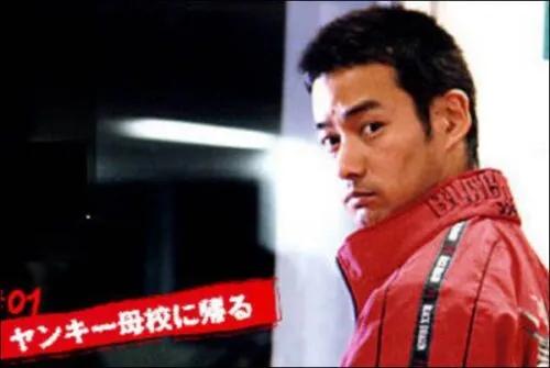 日本男人最想拥有的脸！性感神颜秒杀鲜肉，冻龄大帅哥竟单身