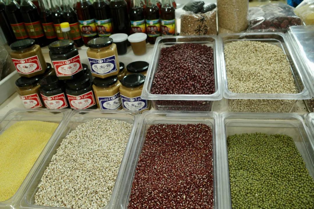 探寻西湖龙井茶核心,寻找杭州地道美食