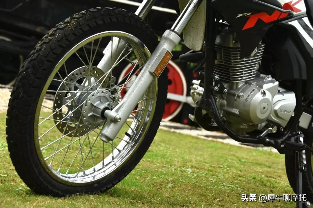 豪爵nk150s越野视频,豪爵nk150s越野摩托车试驾