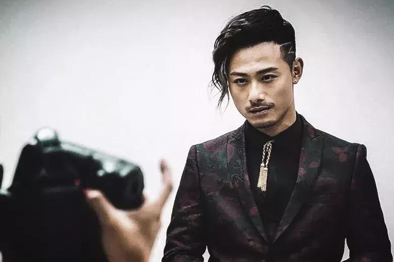 《铁探》虐打女友挑战“快活谷”TVB小生：这是另类的爱