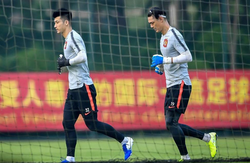 閲岀毊璇勪环鏉庨搧鍥借剼,閲岀毊鏉庨搧瀵逛腑鍥借冻鐞冪殑璇勪环