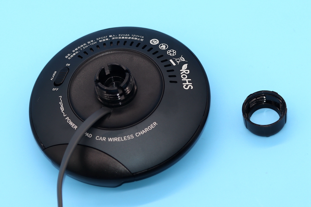 可以监测空气质量的车载快充，麦泡MIPOWPOWERCLIPAD评测