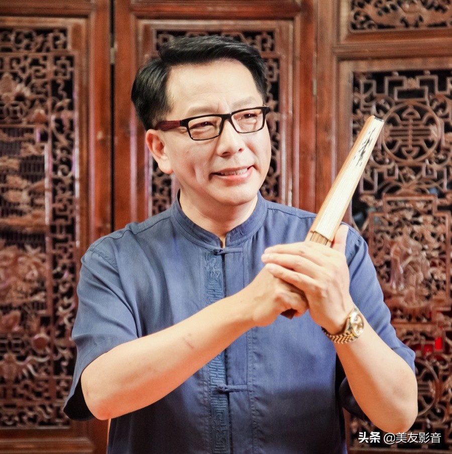 古诗悯农其一唐李绅跟读,古诗悯农李绅的视频