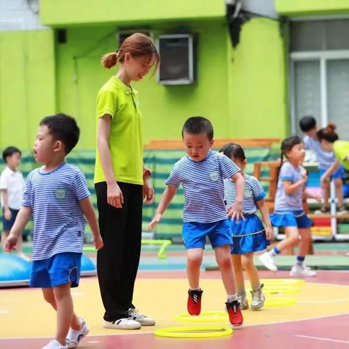 早操编排热身活动,早操评比标准