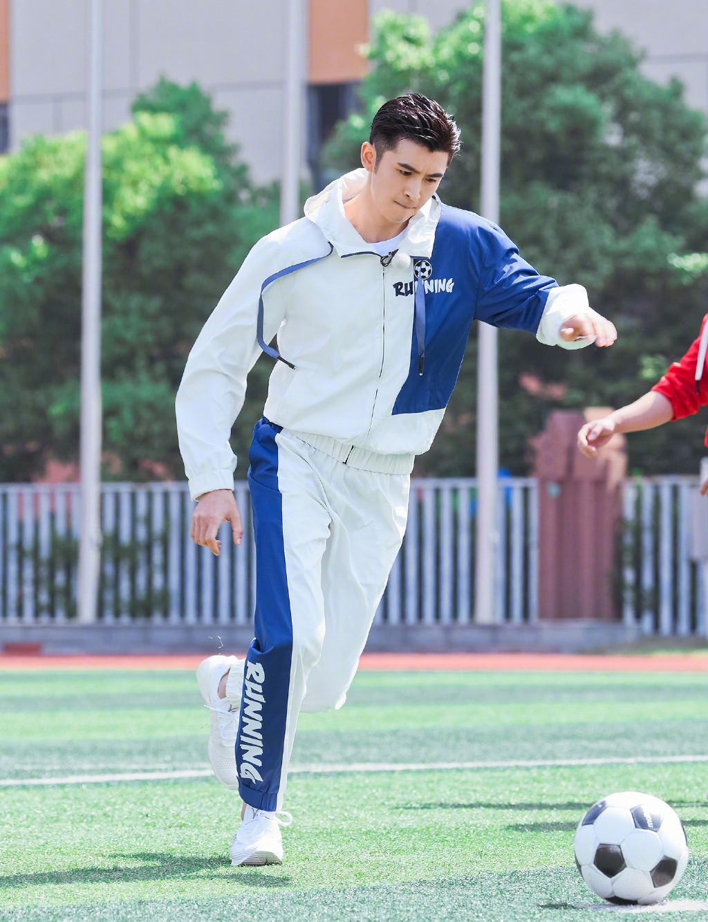 张云龙帅气混剪图片,张云龙帅气混剪灰色轨迹