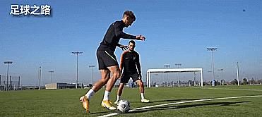 各个球星的招牌转身过人技巧,最经典简单虚晃过人动作