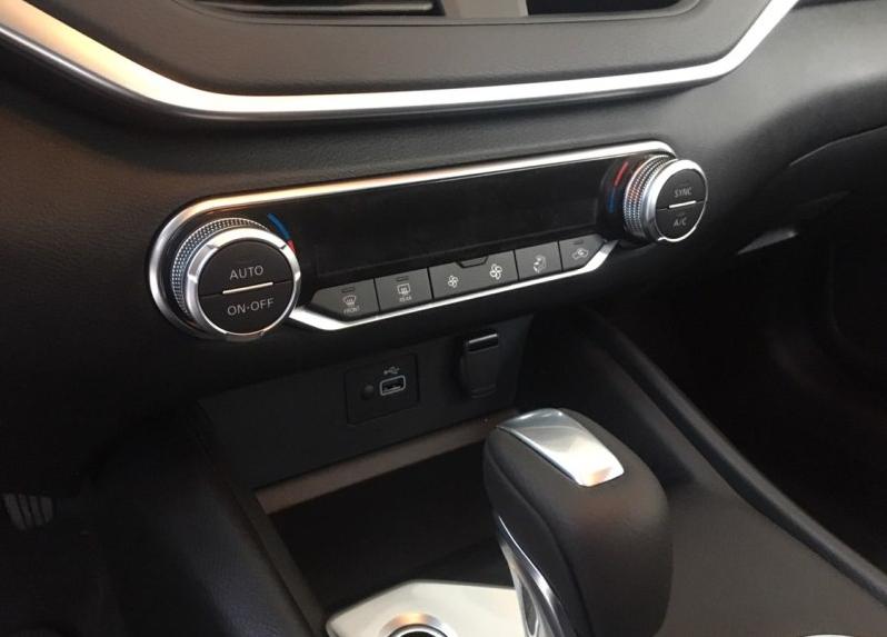 日产天籁2.0舒适版首付多少,日产天籁2.0t进享版落地多少钱