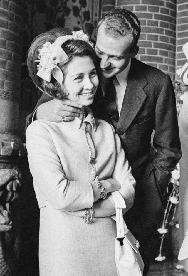 从不输戴安娜残成皱皮老太太，西班牙索菲亚大变样，都怪花心丈夫