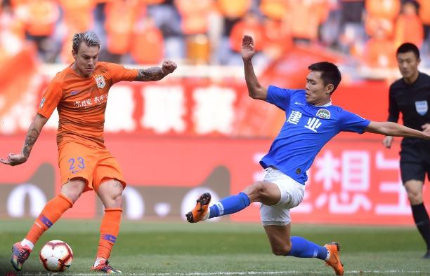 山东鲁能2014足协杯争议判罚,山东鲁能2014足协杯决赛争议判罚