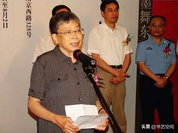 80个硬笔书法欣赏,现代80位书法名家作品欣赏