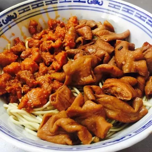 上海最凶的面店,上海排队最夸张的店