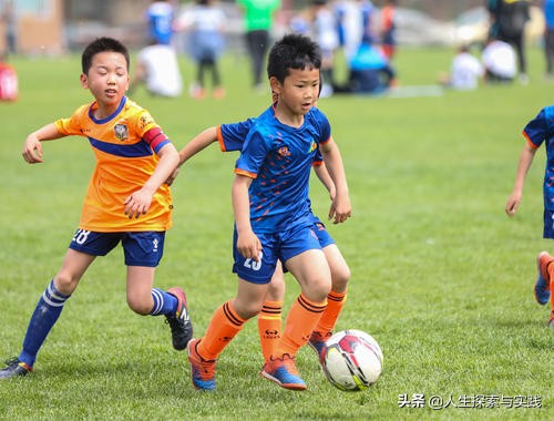 有人说:有大楼者、有大资金者、有大场地者谓之“青训”