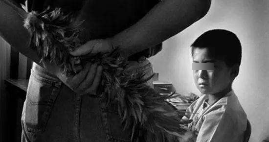 从小就被挨打的孩子长大会怎样,小时候经常被打的孩子长大会怎样