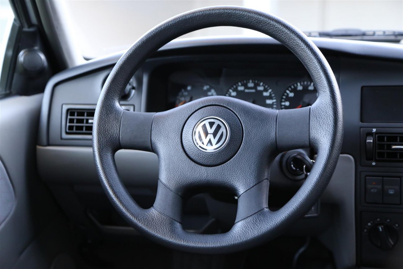 2010年二手桑塔纳价格,16年的二手桑塔纳值多少钱