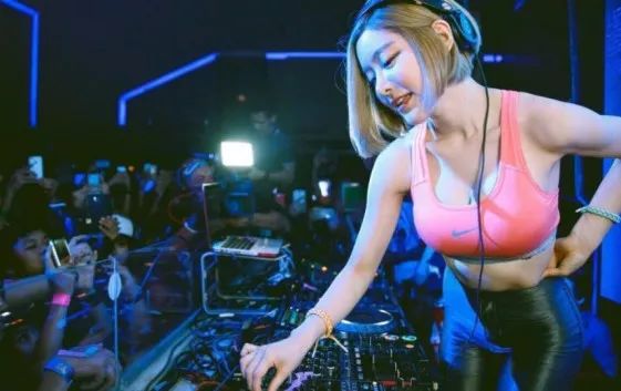 重庆玛雅海滩水公园营业时间,玛雅海滩水公园冰爽开园