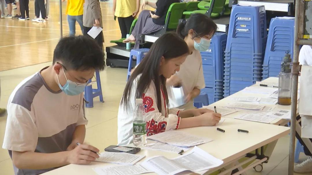 疫苗接种在行动我们一起打疫苗,我们一起打疫苗苗苗