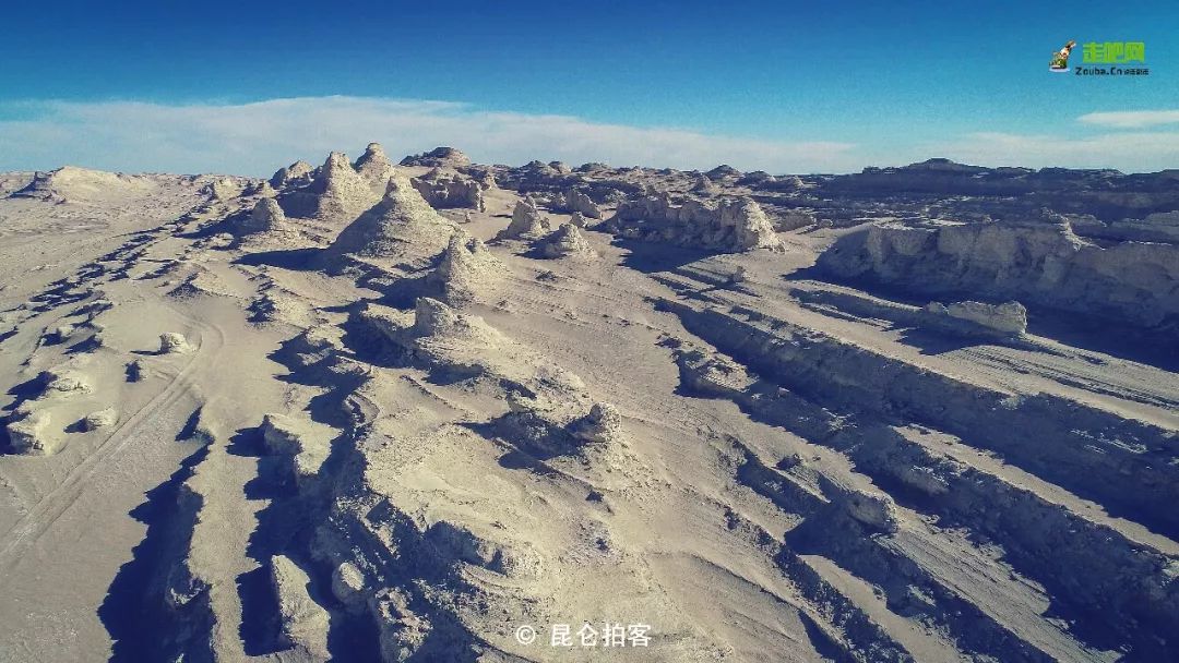 青海与新疆哪个省风景好,青海和新疆景色