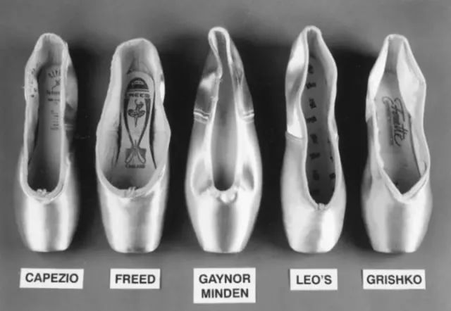练芭蕾会导致膝超伸吗,练芭蕾舞的脚有多可怕