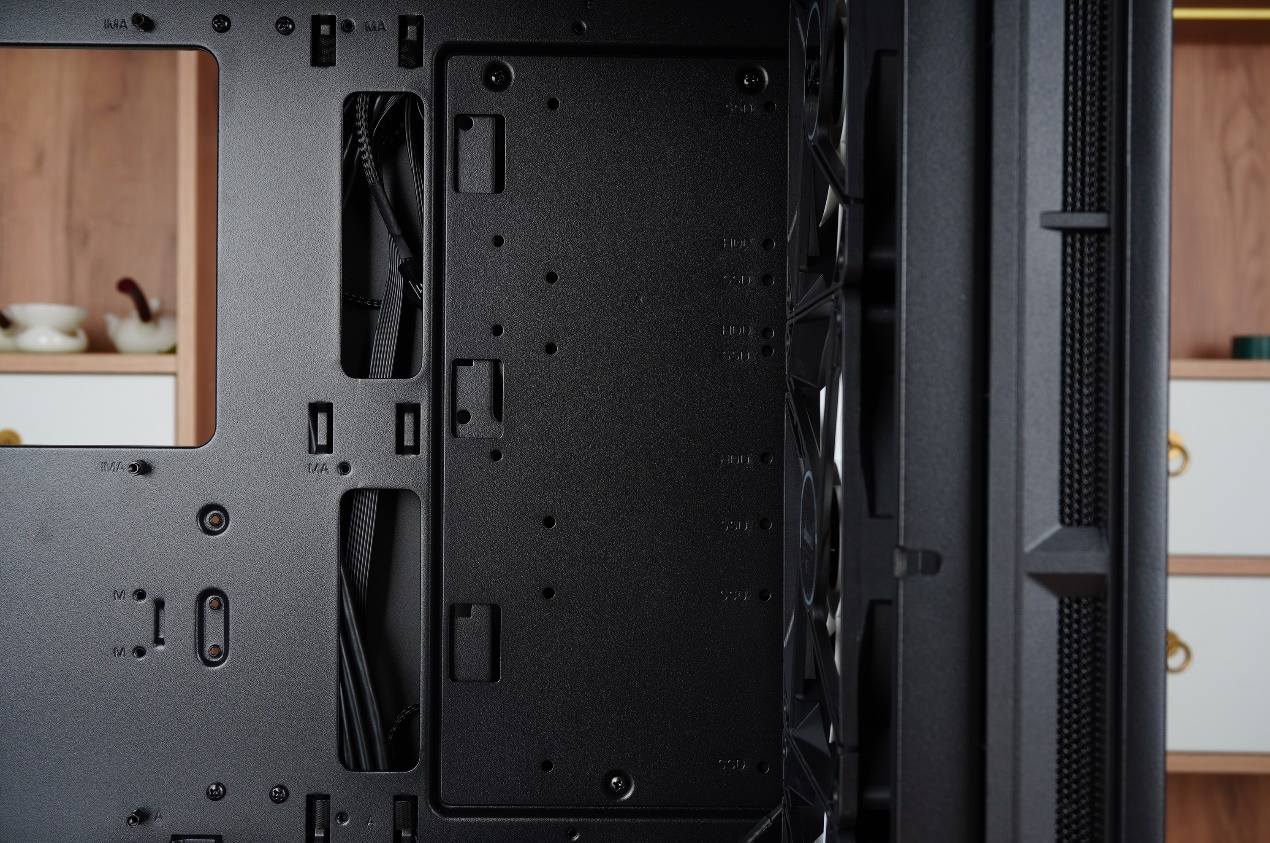 先马黑洞和黑洞3哪个好,先马黑洞3和先马黑洞7