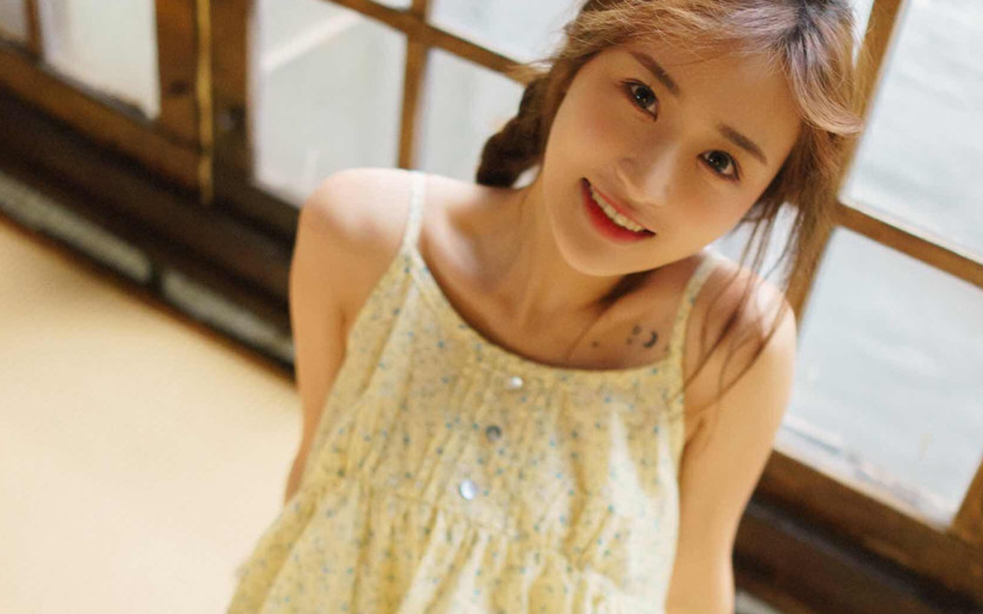 养出嘭润水光肌,焕白柔嫩水光肌沐浴露