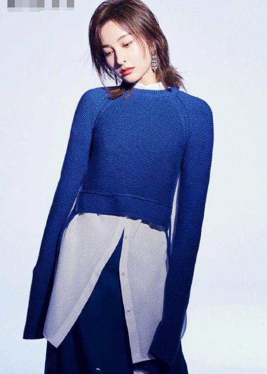 吴昕过去的穿搭,吴昕复古现身让人惊艳更燃炸了