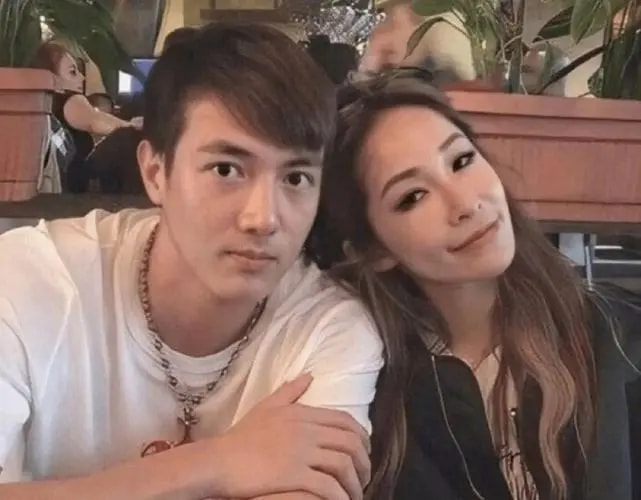 五种双眼皮明星,明星单眼皮张雨绮