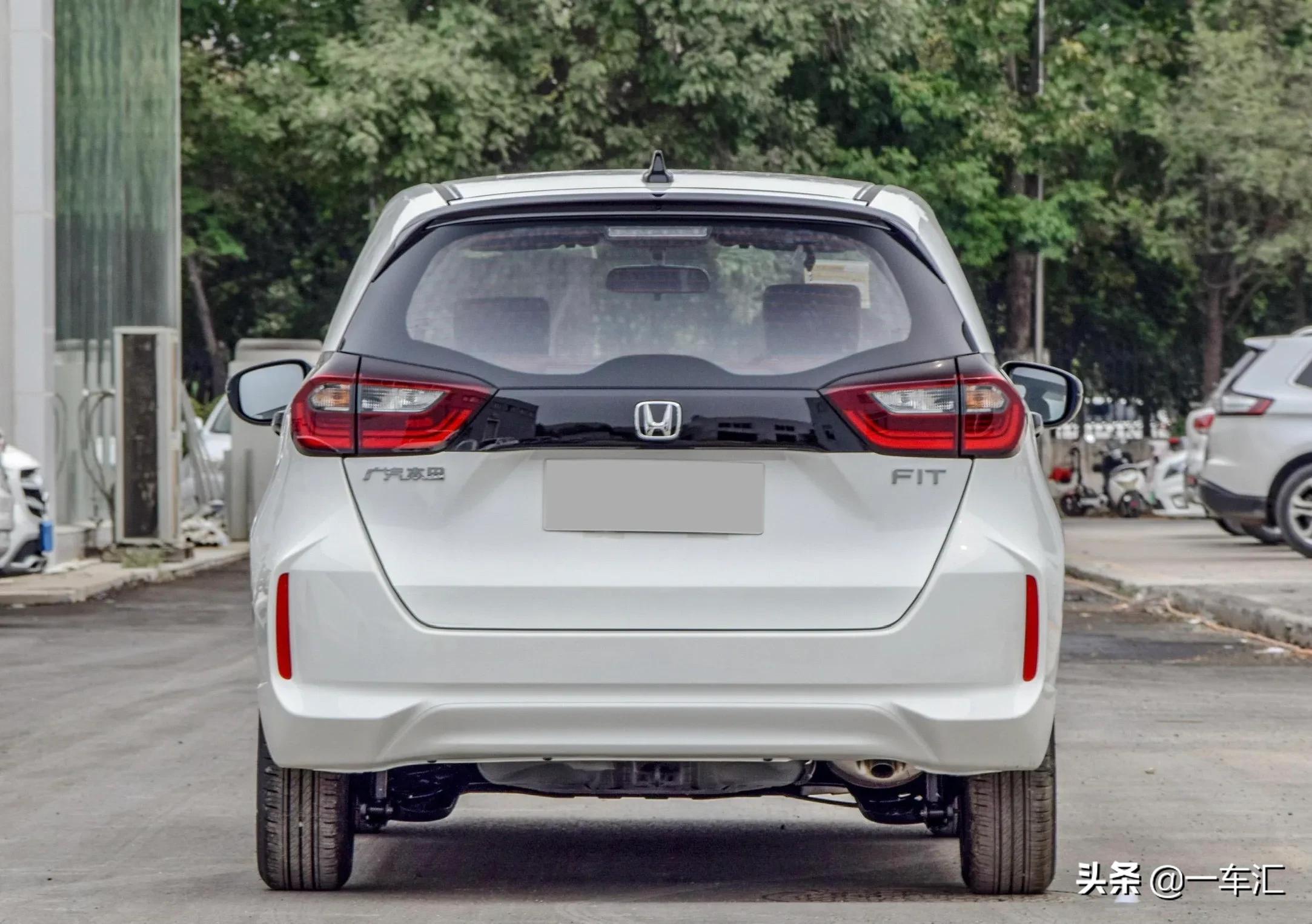 本田飞度最低配,新款本田飞度最低配没有音响