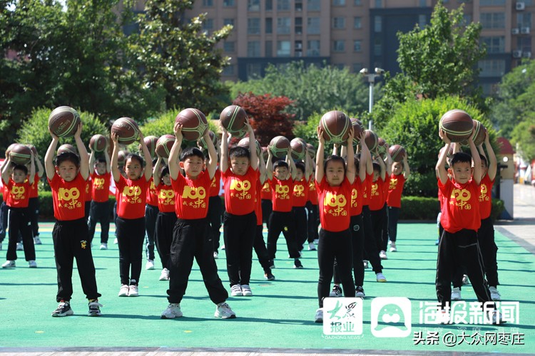 幼儿园六一系列活动新闻报道,枣庄市市中区实验学校庆六一视频