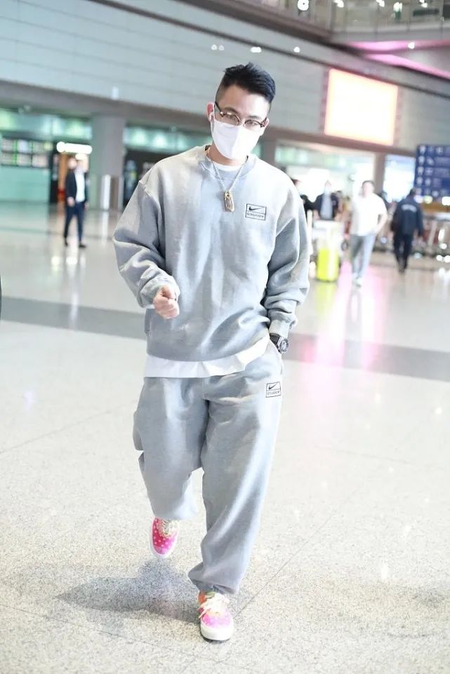 欧豪穿飞行员夹克,欧豪穿搭夹克