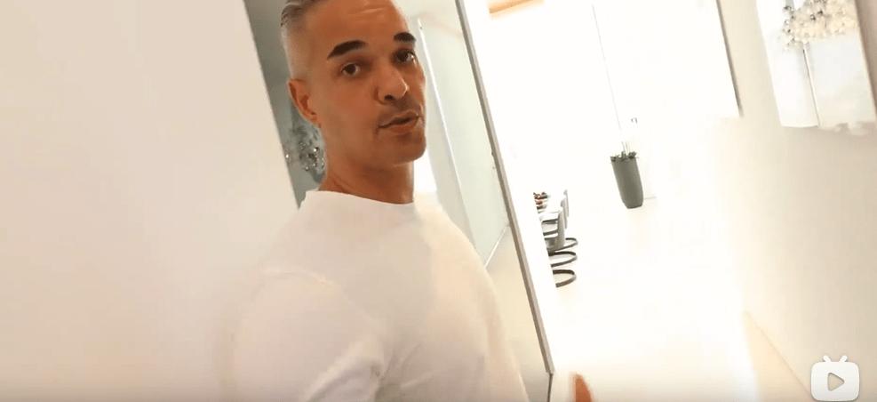 迪拜小哥豪宅,迪拜土豪哥卖劳斯莱斯