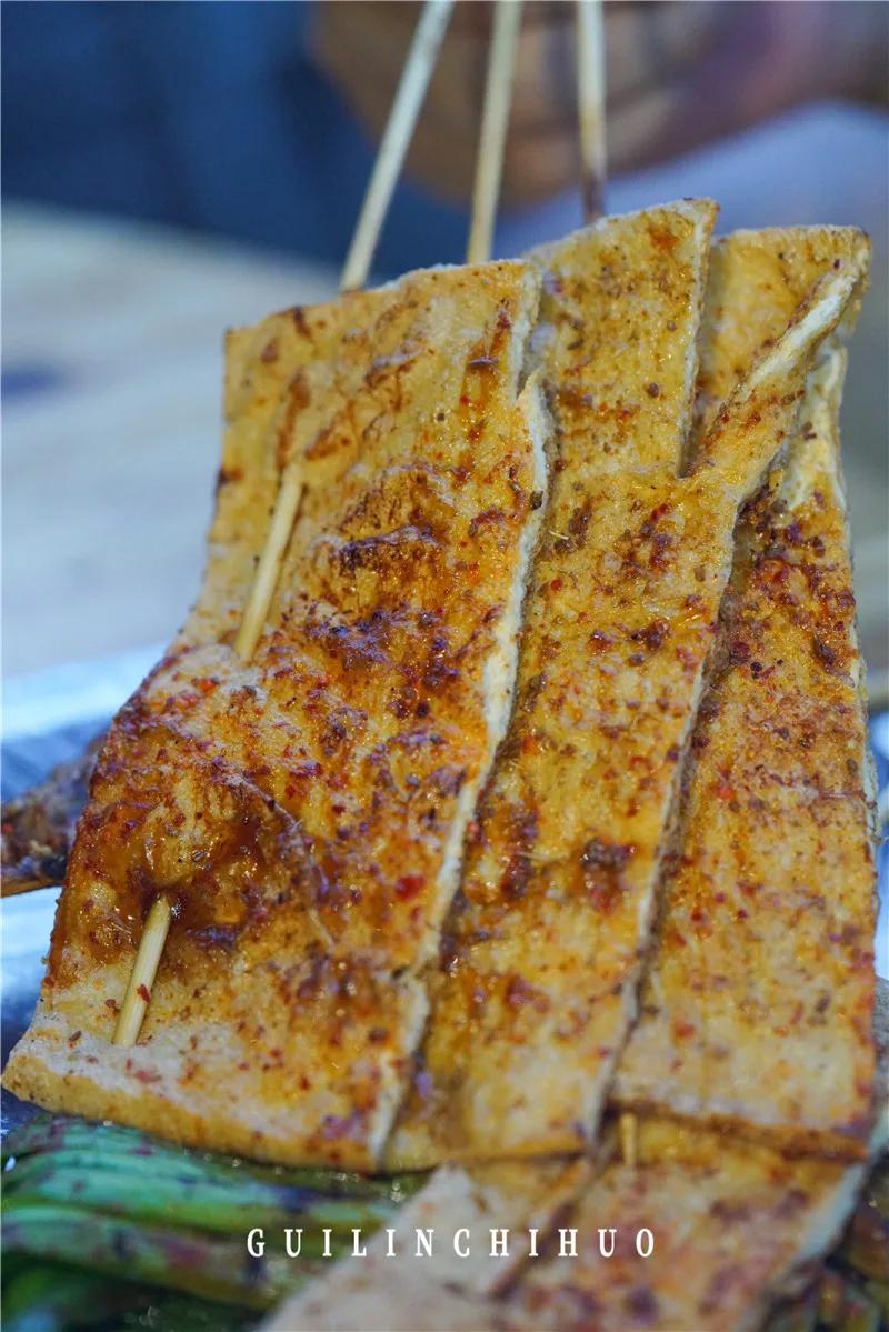 三里美食一条街,隐藏在巷子里的神秘小吃