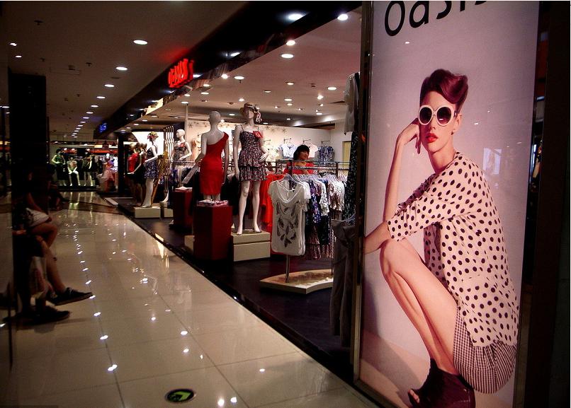 服装行业淡季现状,服装行业都不容易搬砖吗