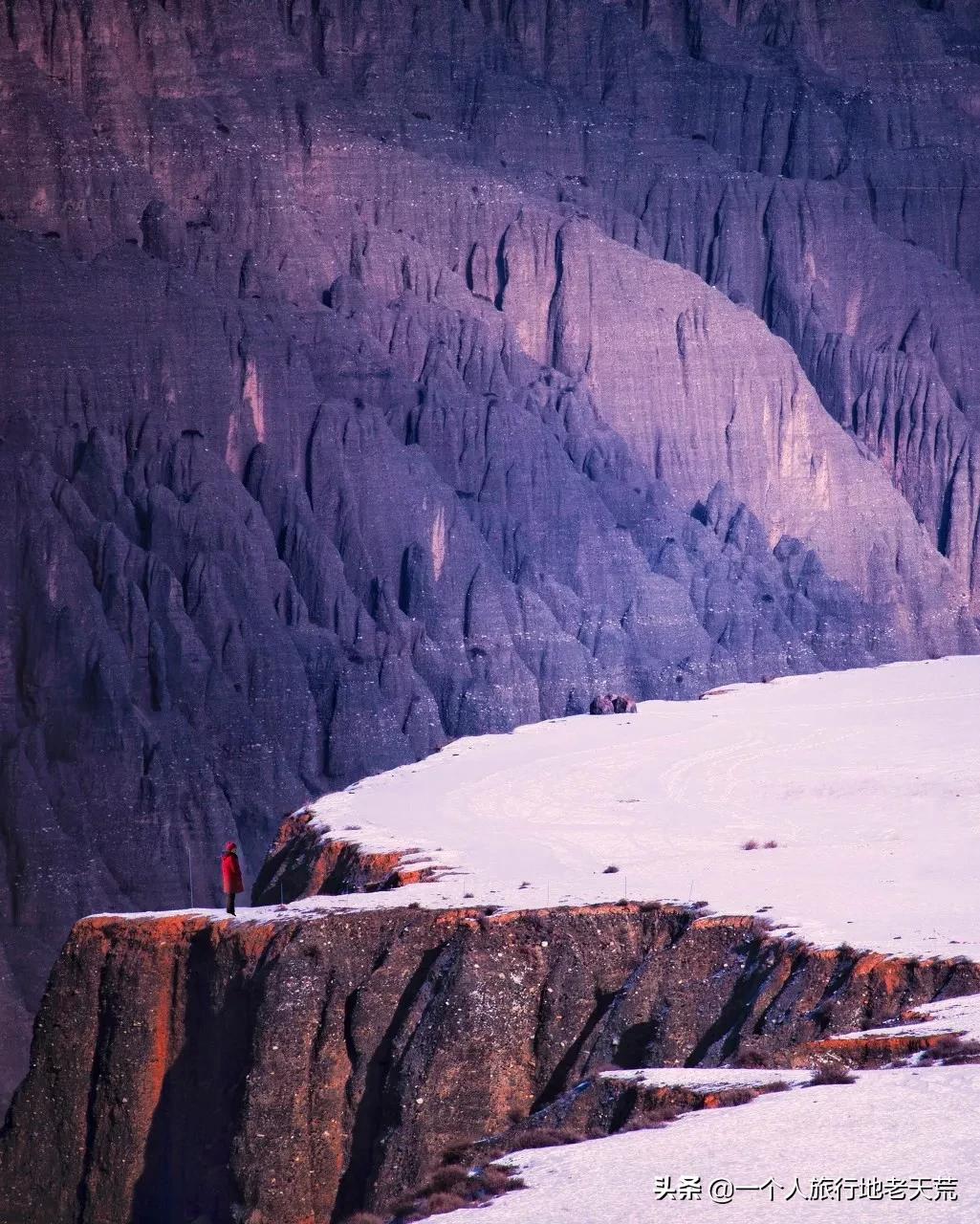 如果你不了解现实你就去看历史,如果你不了解历史就无法展望未来
