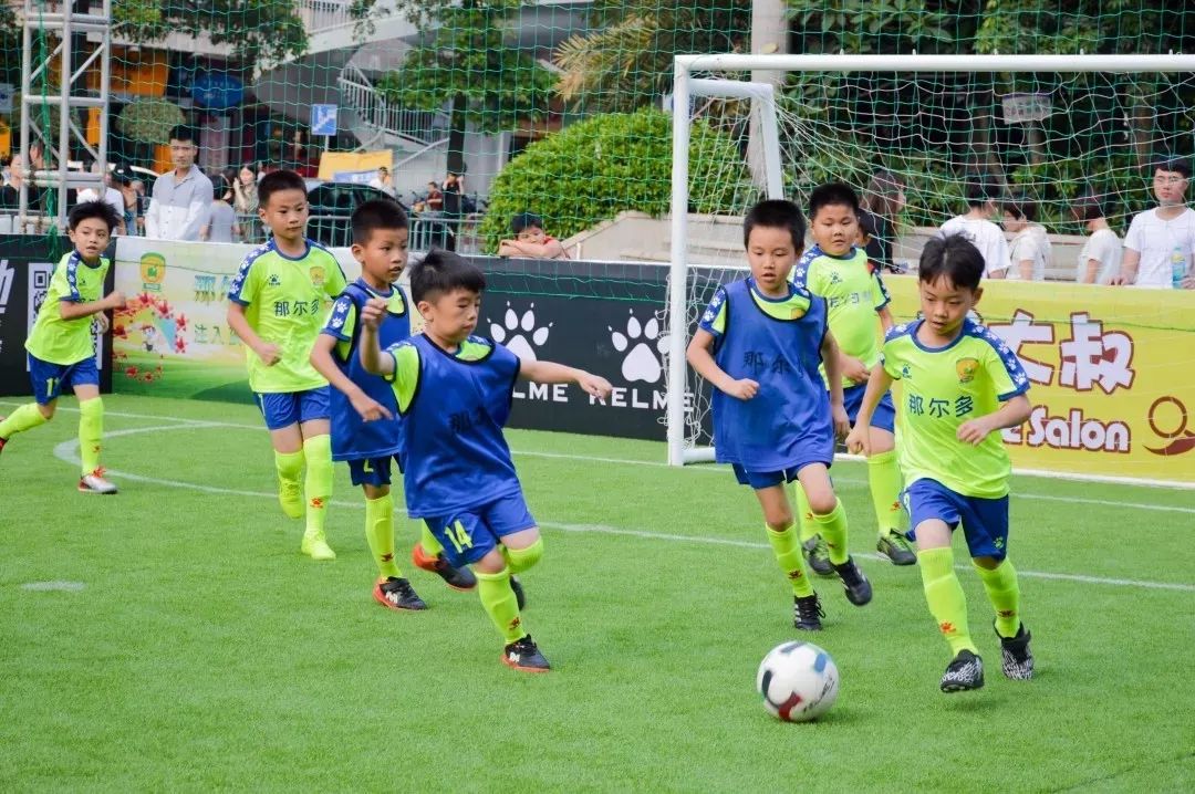 那小子也许会迟到,决不会缺席!「内附儿童节福利」