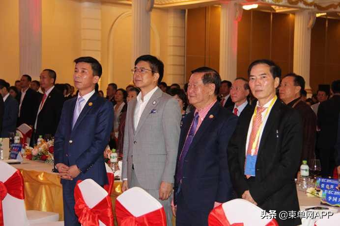 柬埔寨潮州商会参加国际潮商大会,柬华理事总会会长致辞