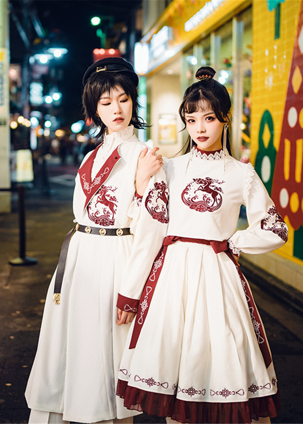 谁说军lo难驾驭？最近流行的“中华风军lo”个性优雅，谁穿谁飒气