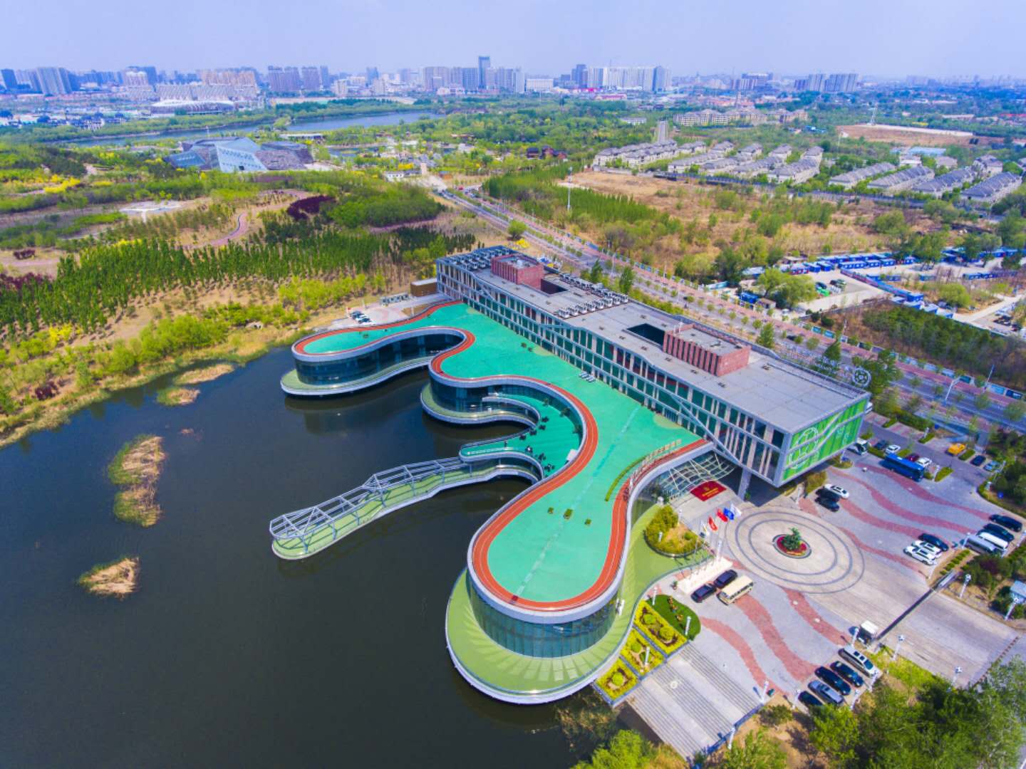 每一位热爱足球的少年,梅西是所有人最大的梦想