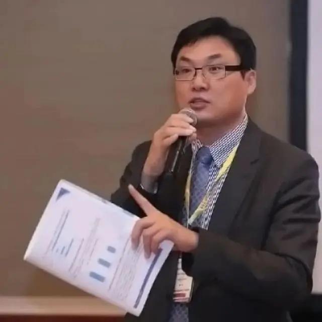 为范冰冰坐牢,回顾范冰冰被罚8个亿