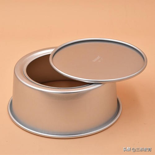 小蛋糕模具怎么选择,做蛋糕的模具如何使用