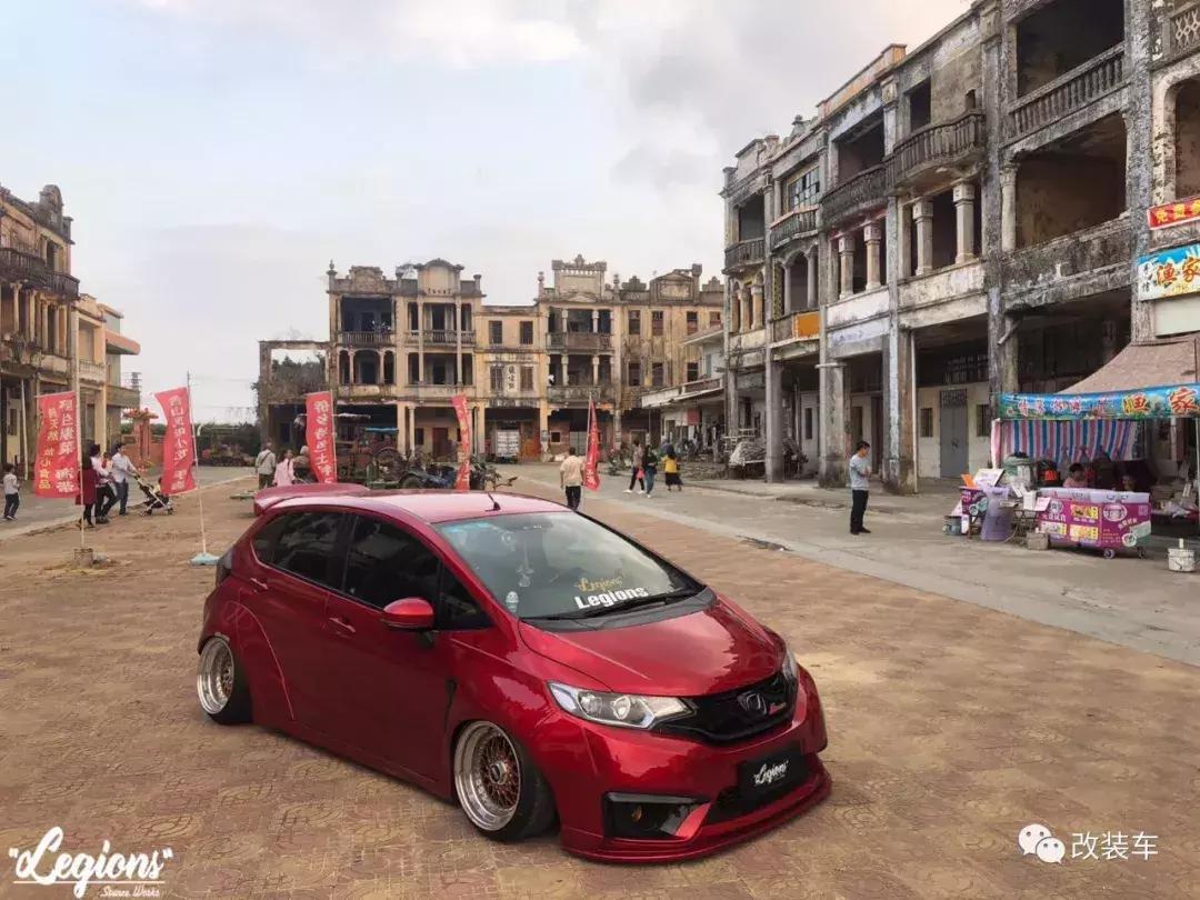 车友把本田超跑GK5改得一身骚气，定制改件更是独一无二！